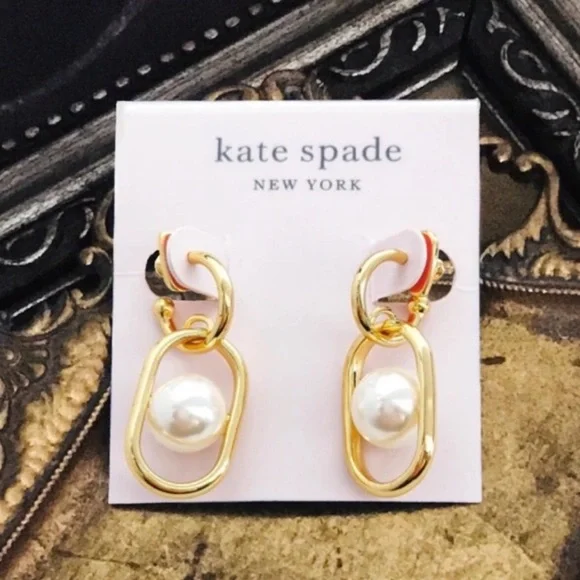 KATE SPADE ♠️ Gold Glamorous
Strands Huggies Pearl Earrings - Picture 5 of 6